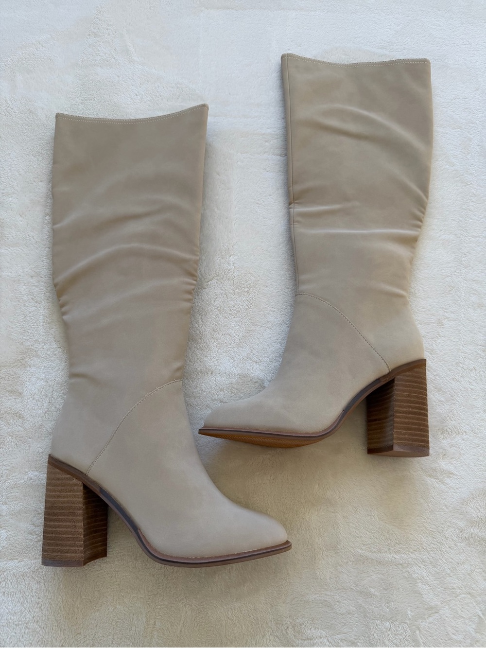 Classic Knee-High Block Heel Boots in light grey